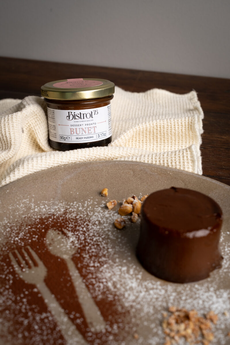 Dessert pronto BUNET, dolce Piemontese con cacao, amaretti e liquore all'amaretto (90 g) - Afbeelding 12