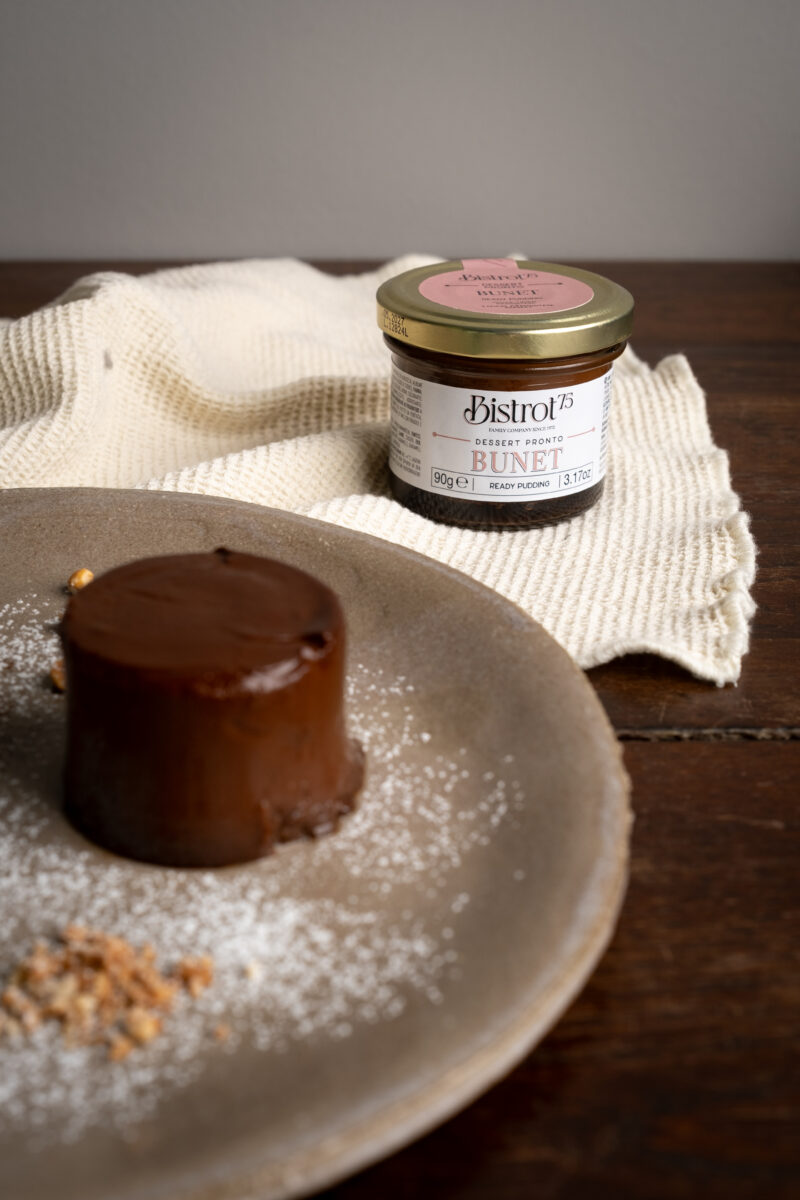 Dessert pronto BUNET, dolce Piemontese con cacao, amaretti e liquore all'amaretto (90 g) - Afbeelding 13