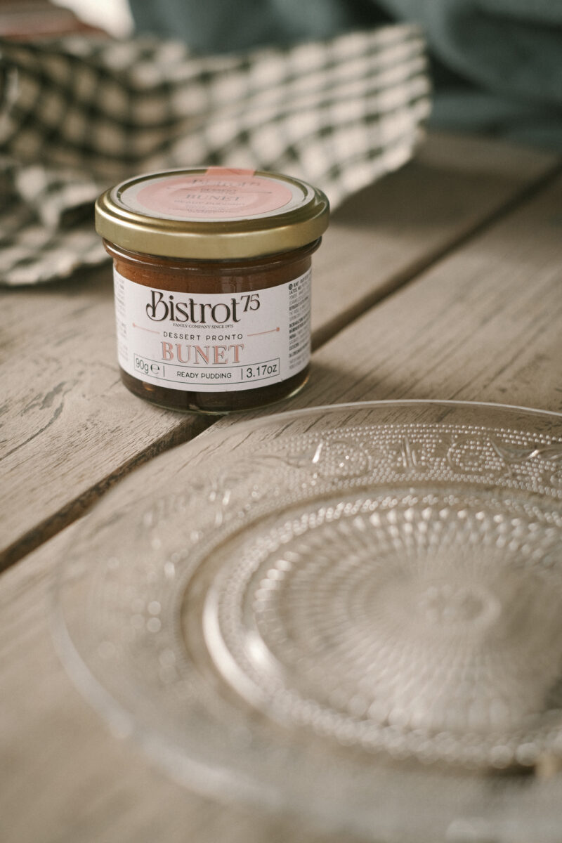 Dessert pronto BUNET, dolce Piemontese con cacao, amaretti e liquore all'amaretto (90 g) - Afbeelding 2